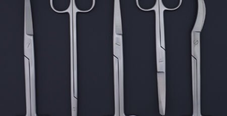 Types of surgical forceps